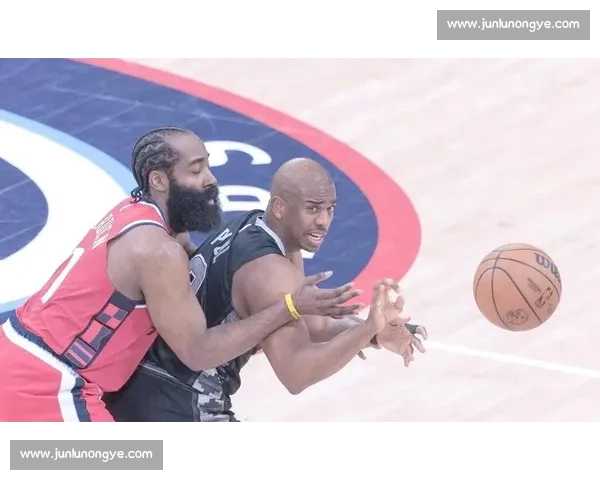 哈登续约释放千万空间，快船瞄准保罗重返洛杉矶